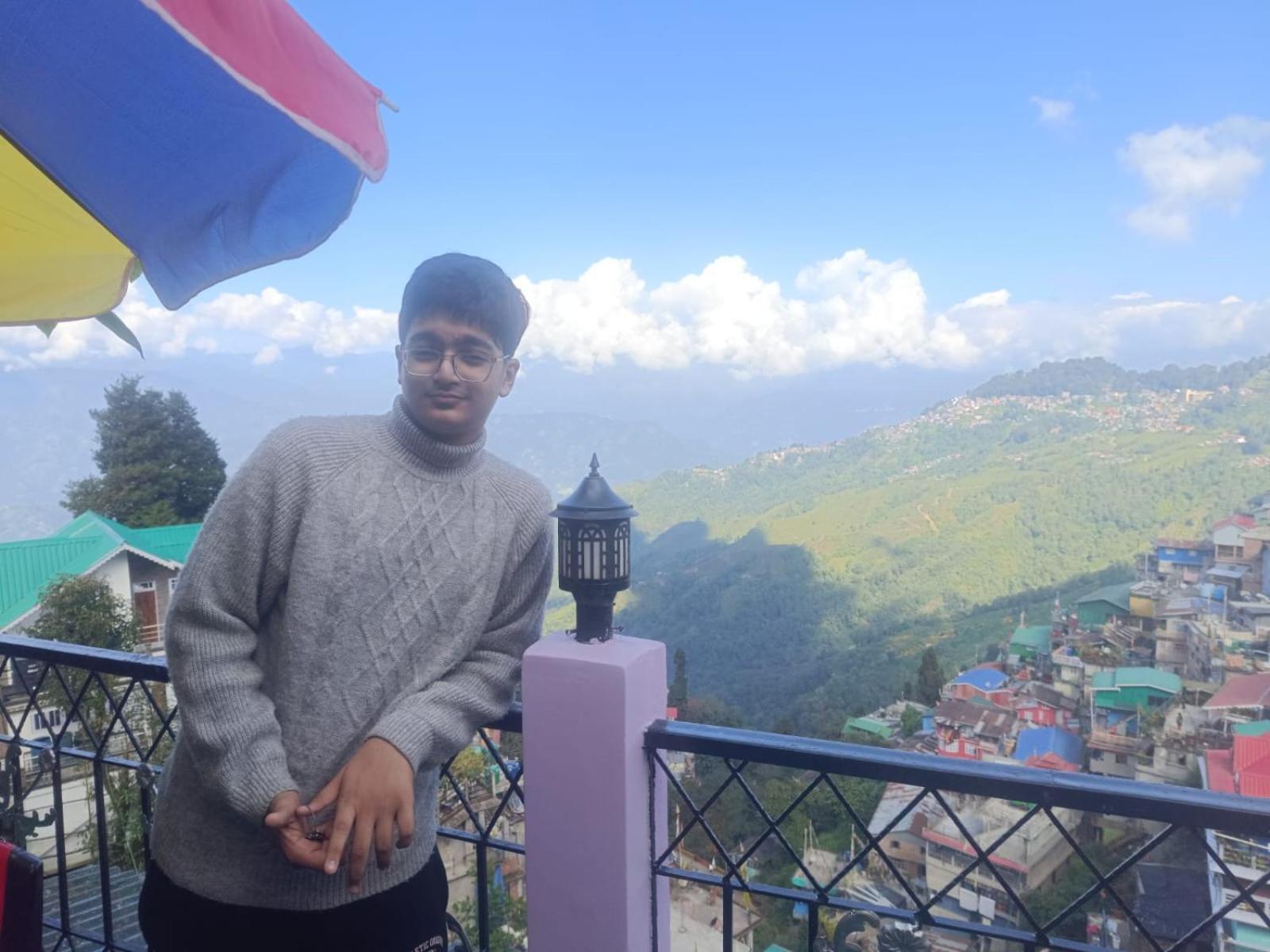 Dew Drops Guest House ดาร์จีลิง ภายนอก รูปภาพ