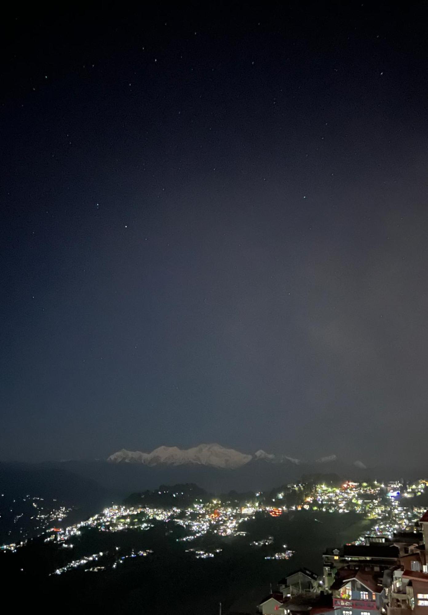 Dew Drops Guest House ดาร์จีลิง ภายนอก รูปภาพ